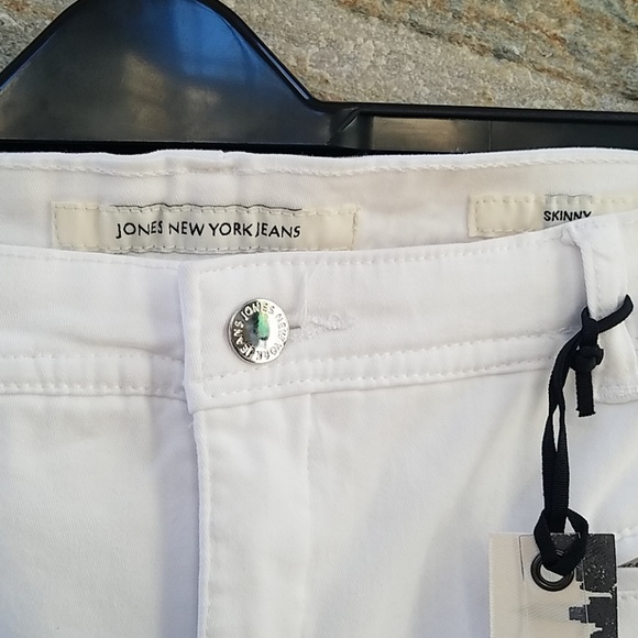 Jones New York Pants - Picture 3 of 8